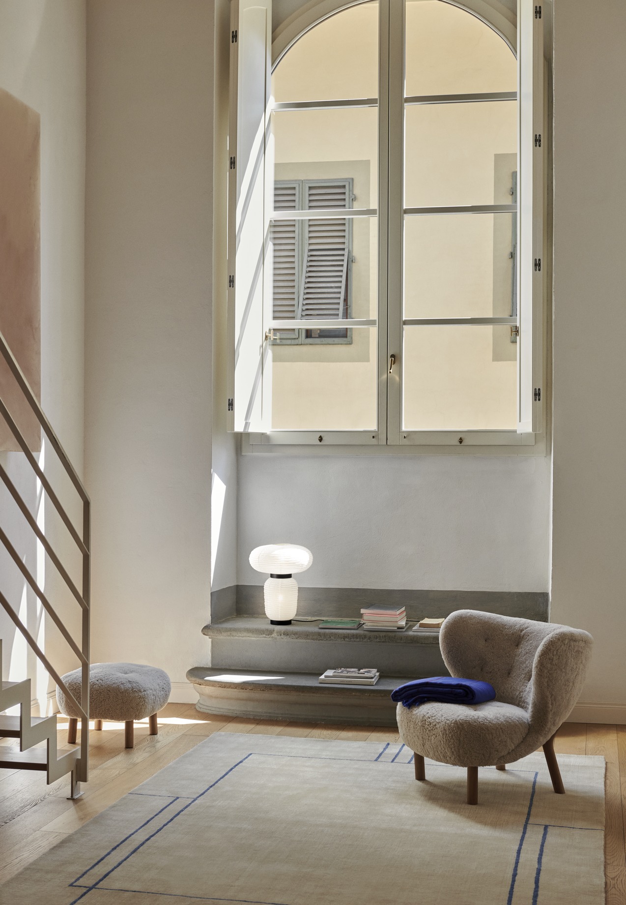 &Tradition Formakami Table Lamp